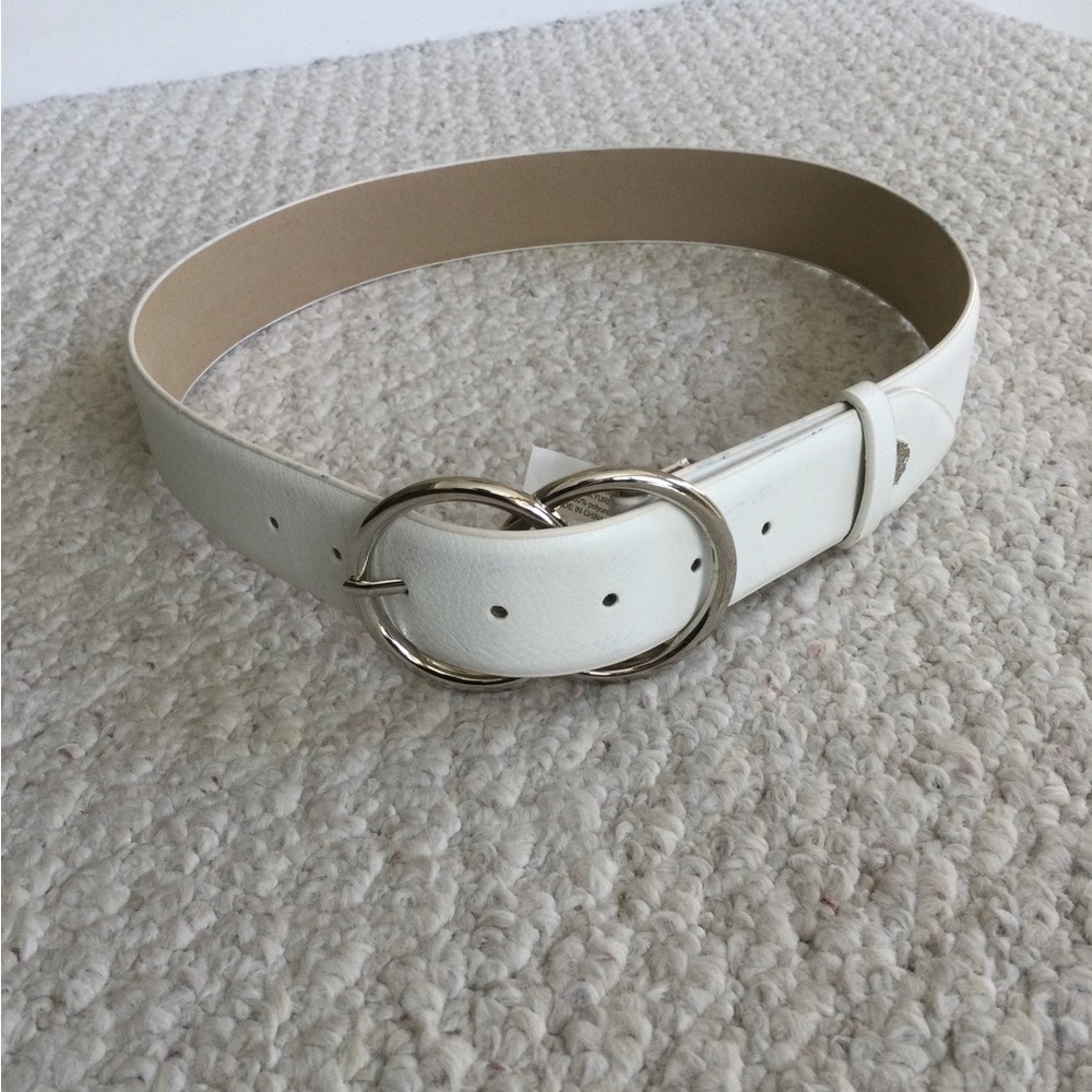 Vince Camuto White Double-Ring Waist Belt